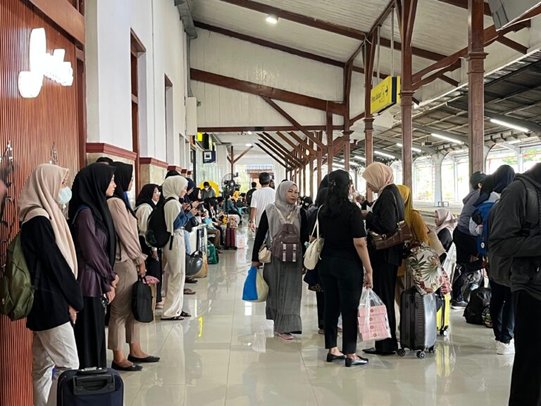 40.678-Tempat-Duduk-Tersedia-3-13